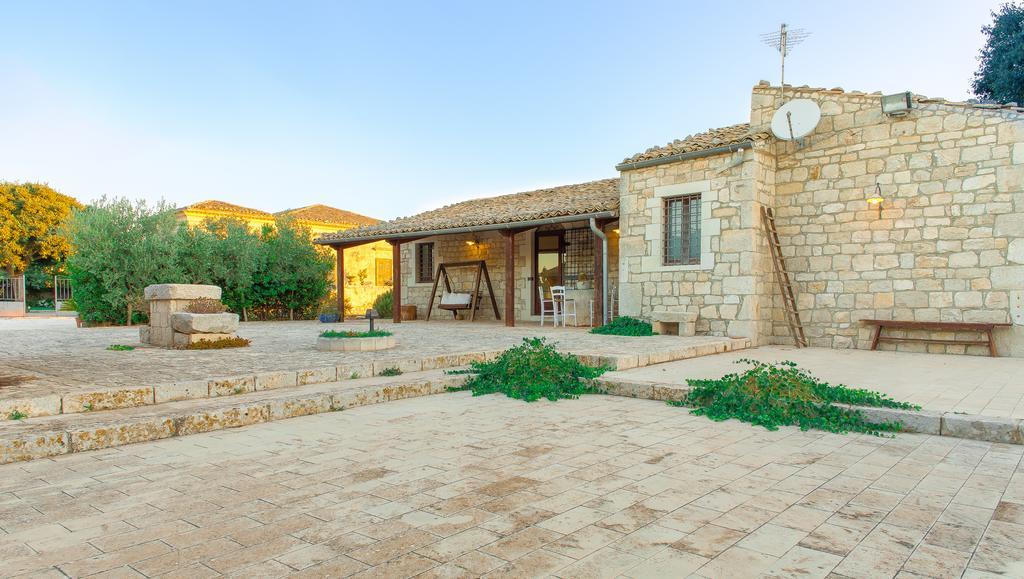 Villa Cappuccina Modica Bagian luar foto